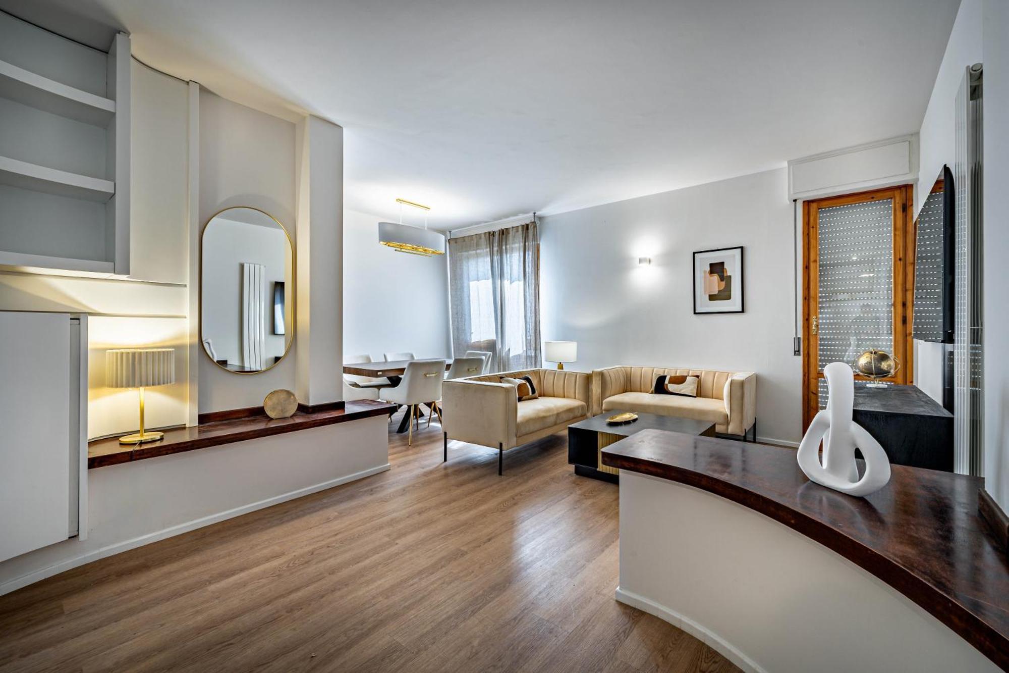 Yd Morgagni Charme Florence
